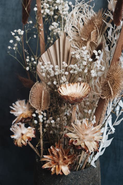 Clarissa dried flower bouquet luxe – Artofit