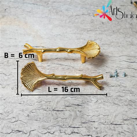 Buy Vintage Golden Sea Shell Metal Tray Handle Online | Artsshala ...