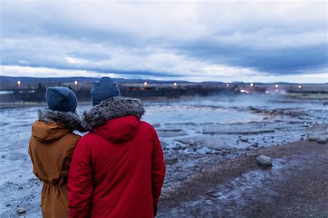 What to wear in Iceland in spring (March-May) - IcelandCover