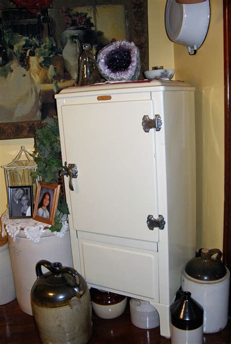 Ice Box 的图像结果