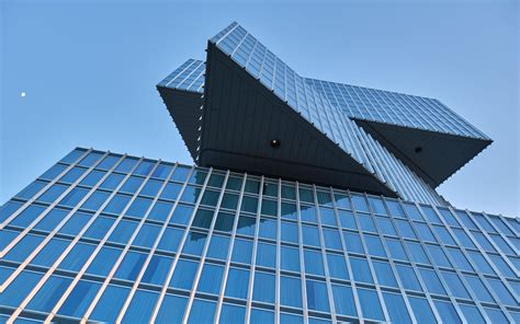 Download wallpaper 3840x2400 facade, architecture, windows, glass ...