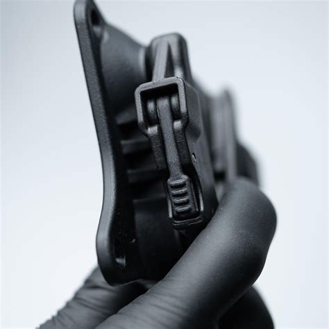 Alienware Shapeshift Mag Mount 的图像结果