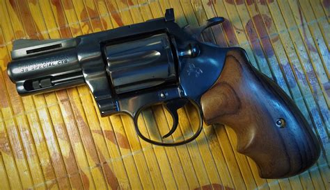 Image result for Colt Diamondback Review