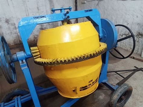 Concrete Mixer - Engine Concrete Mixers Manufacturer from Greater Noida