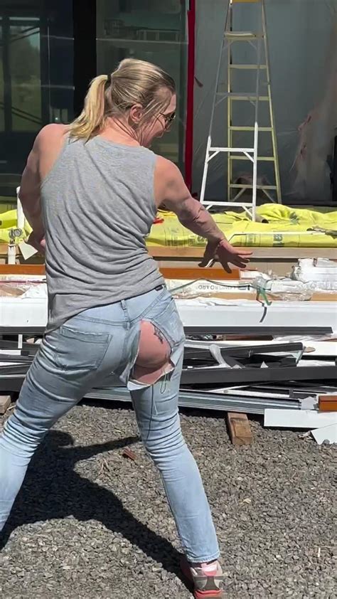 Katee Sackhoff : r/CelebrityButts