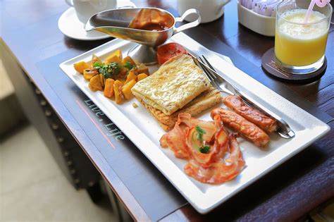 RIDERS LOUNGE KIGALI - Restaurant Reviews, Phone Number & Photos ...