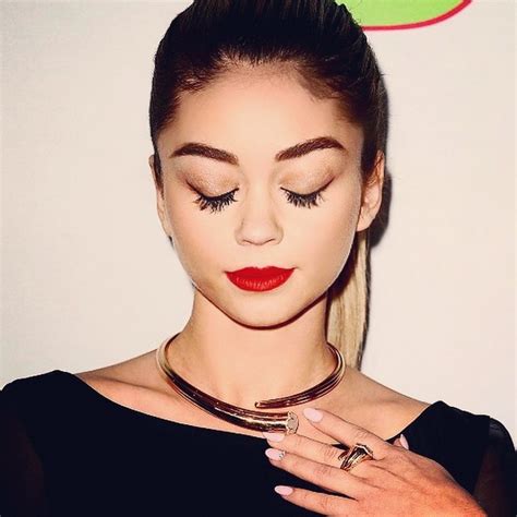 'Modern Family' Star Sarah Hyland Unhappy over 'The Bachelorette' Twist ...