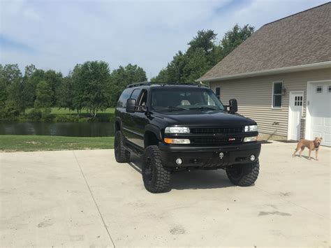 Custom Chevy Tahoe Z71
