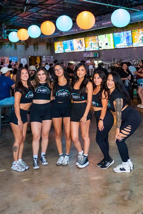 River North Icehouse | New Bar Now Open | Downtown San Antonio