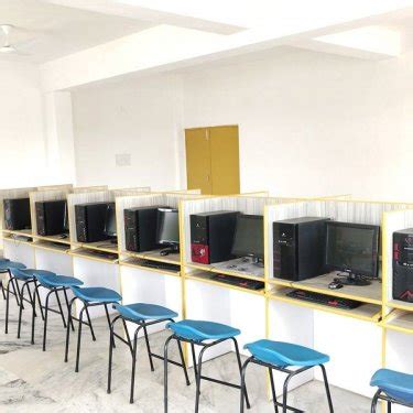Sri Ram Teachers Training College Ranchi Campus: Photos, Virtual Tour