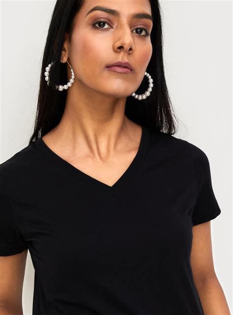 Buy Women Solid V-neck T-shirt Online at just Rs. 199.0 - 1000012703485 ...