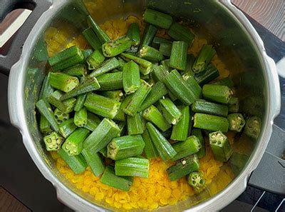 Bendekai huli Recipe | How to make lady finger sambar | Bendekayi saaru ...