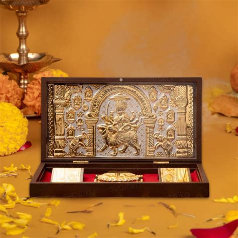 Swami Samarth: The Divine Incarnation of Compassion and Spiritual Wisd ...