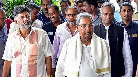 DK Shivakumar’s Wry One-Liner in Power Clash With Siddaramaiah