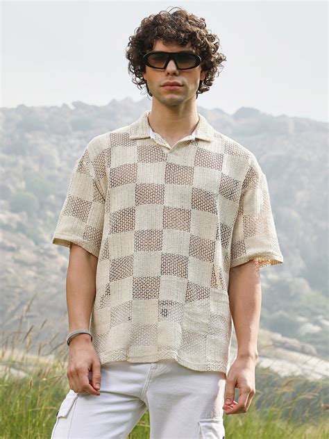 ₹764 | Campus Sutra Men's Off-White Grid Oversized Polo T-Shirt ...