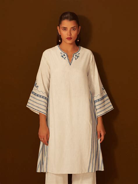 White and Blue Embroidered Cotton Kurta Set – TRULY SMA
