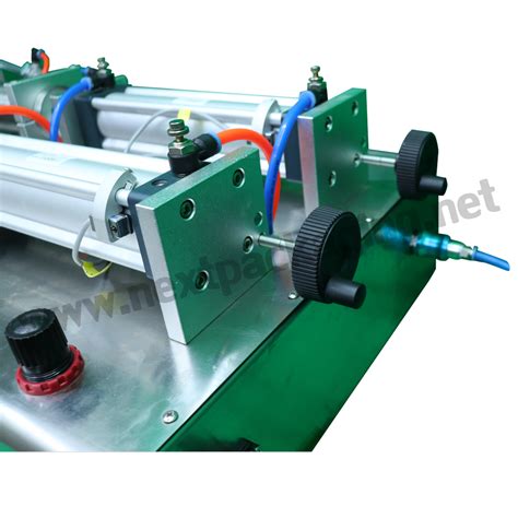 LIQUID, PASTE BOTTLE FILLING MACHINE - Automatic Servo Liquid Filling ...
