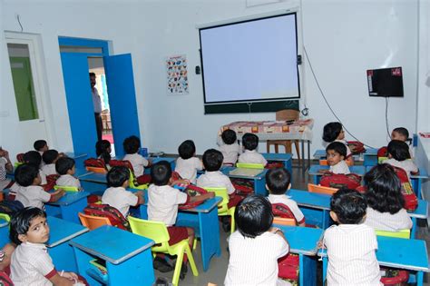 Mambaram English Medium School Kannur