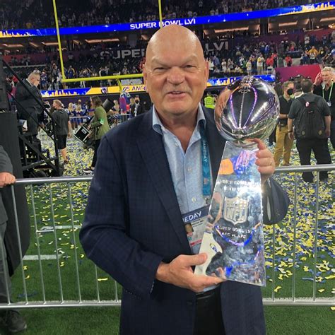 Amazon.in: Thom Mayer MD: books, biography, latest update