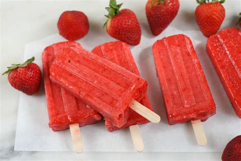 Strawberry Frozen Fruit Bars - A Farmgirl's Kitchen