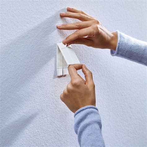 tesa® Adhesive Nail for Wallpaper & Plaster 2x2kg | wall-art.com