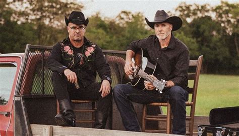 Mighty Train Wrecks @ Pucketts MBoro feat. Scott Barrier , Puckett's ...