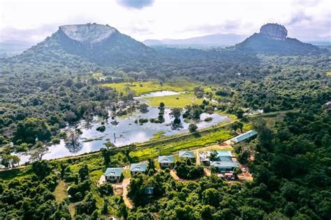SIGIRIYA KING'S RESORT - Lodging Reviews, Photos, Rate Comparison ...