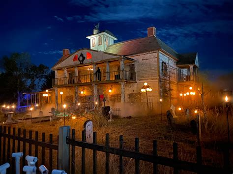 Thrillvania Haunted House Park - Go Wandering