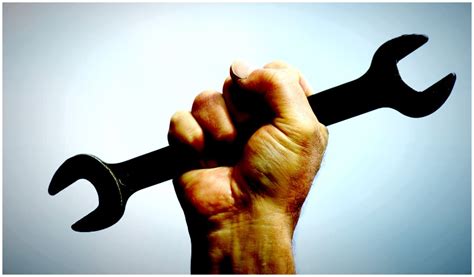 Rage Against the Machines: The Beginnings of the Anti-Industrial ...