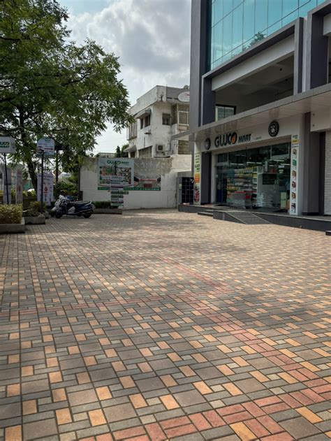 Brick Pavers – Classic Rectangular Paving for Timeless Style | VYARA