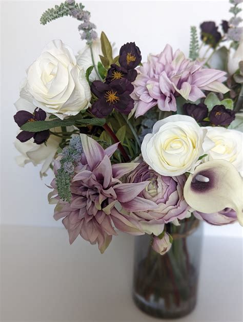 Lavender Purple Arrangement, Lavender Silk Flowers in Faux Water ...