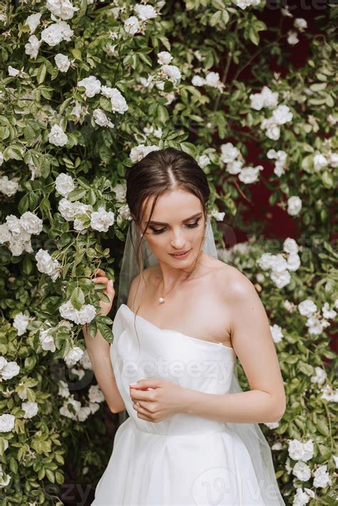 Pretty Bride Woman 的图像结果