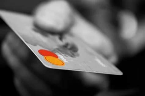 民生银行真的会起诉信用卡逾期用户吗？ - 法叮叮