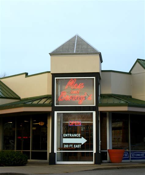 A Little Time and a Keyboard: Family Tradition Thrives at Max and Benny ...