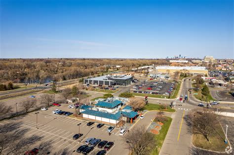 850 Louisiana Ave S, Golden Valley, MN 55426 - Benihana: Golden Valley ...