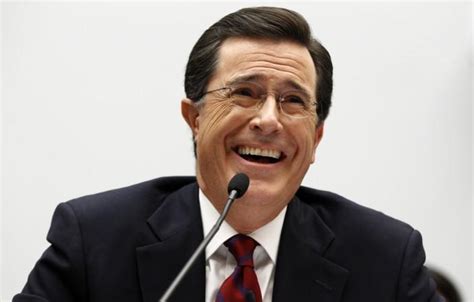Stephen Colbert Signs Off 'The Colbert Report' with a Song - IBTimes India