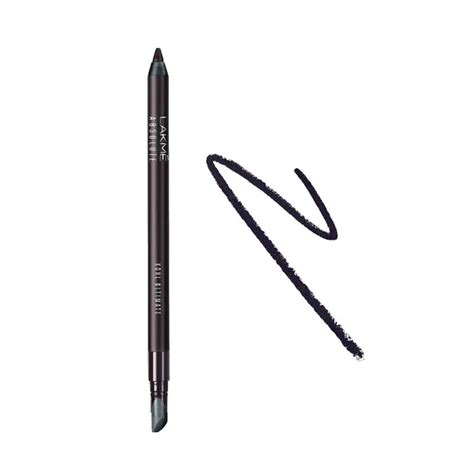 Janhvi Kapoor shows how neutrals can create a sultry beauty moment—here ...