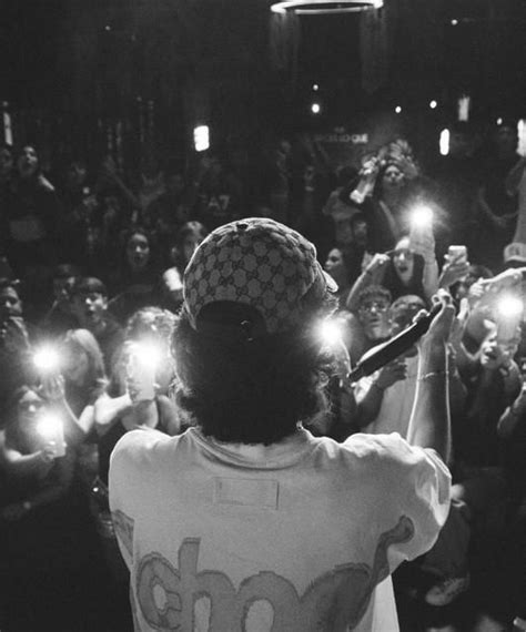 MIU MIU (PART. BLESSD, KRIS R., YOUNG FATTY, TURY Y GEEZYDEE ...