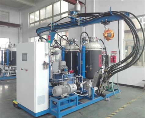 China PU Machine/Polyurethane Machine/Polyurethane PU Foaming High ...