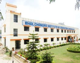 Top BBA/BBM Colleges In Lucknow - 2026 Rankings, Fees, Placements - Zollege