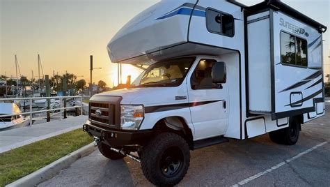 Peakpounder 4x4 RV