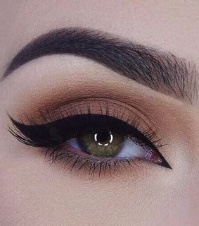 eyeliner and eyes - image #547126 on Favim.com