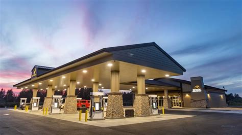 Elk Valley Tribal Fuel Mart - Travois