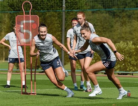 Gallery: Arsenal Women return for pre-season | Gallery | News | Arsenal.com