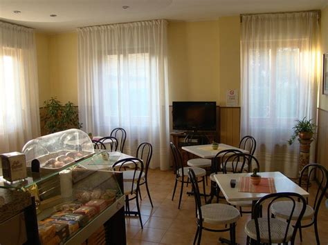 HOTEL SILVANA (Magione) - Hotel Reviews & Photos - Tripadvisor
