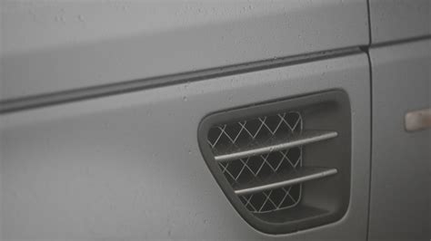 Land-Rover-Range-Rover-2013-4-4-TDV8-Exterior Car Photos - Overdrive