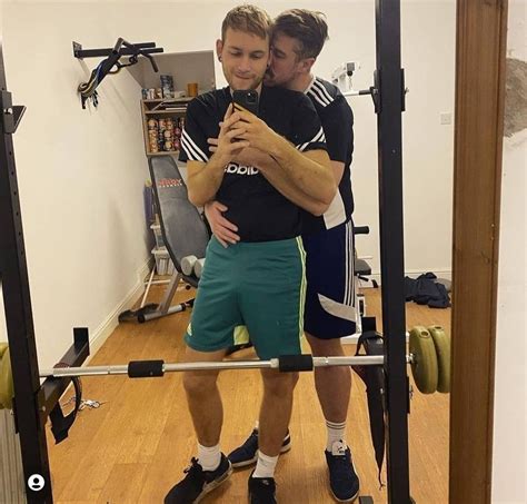 Male Escort, Men's Sweatpants, Soccer Guys, Cute Gay Couples, Gay Pride, Don't Care, Handsome ...