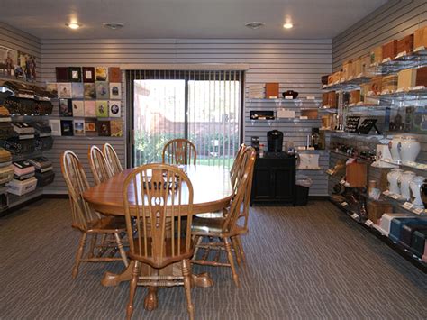 Tennant Funeral Home & Crematory | Sterling, CO Funeral Home & Cremation