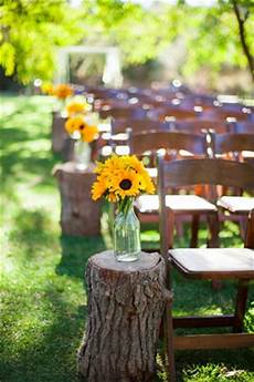 Diy Barn Wedding With Sunflowers by 47 Sunflower Wedding Ideas For 2016 Diy Barn Wedding With Sunflowers