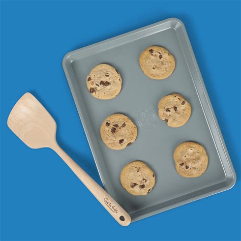 Sur La Table Kitchen Essentials Carbon Steel Bakeware Set w/ Premium P